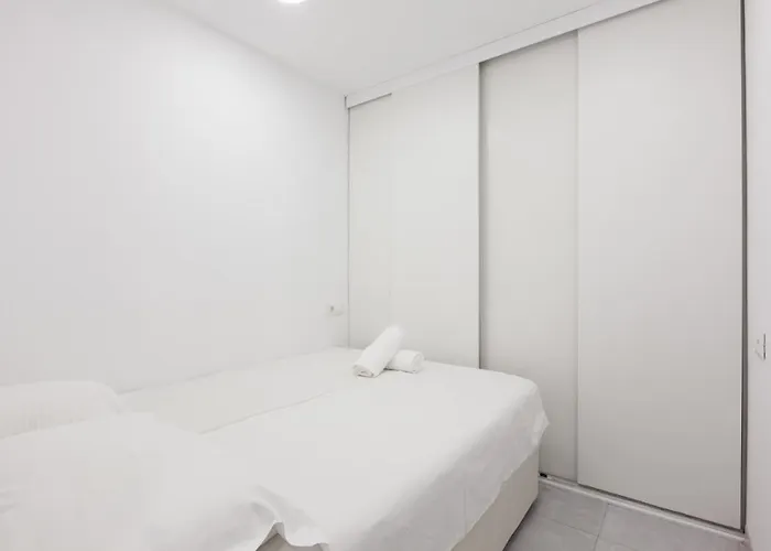 Palmeras By Costarentals - Ref 56 * Fuengirola